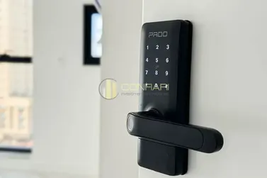 Apartamento &agrave; venda - 114m&sup2; - Meia Praia