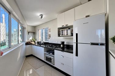 Apartamento &agrave; venda - 103m&sup2; - Centro