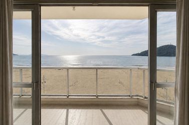 Apartamento &agrave; venda - 260m&sup2; - Centro