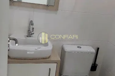 Apartamento para alugar - 70m&sup2; - meia praia