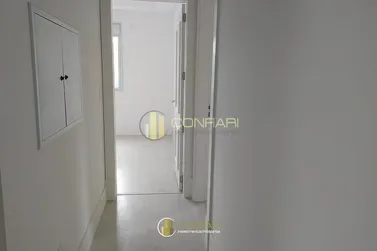 Apartamento &agrave; venda - 140m&sup2; - Centro