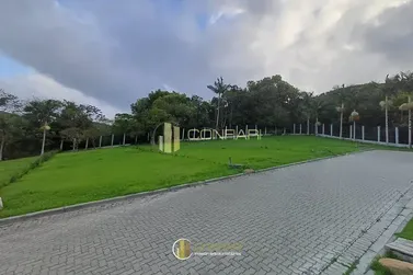 Terreno &agrave; venda - 388m&sup2; - Taquaras