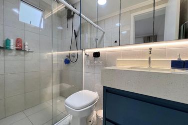 Apartamento &agrave; venda - 139m&sup2; - Meia Praia