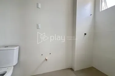 Apartamento &agrave; venda - 71m&sup2; - Pereque