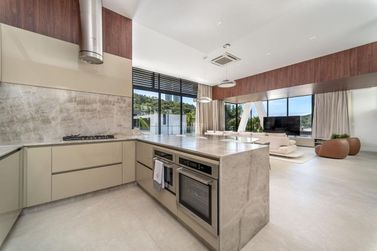 Casa &agrave; venda - 823m&sup2; - Barra