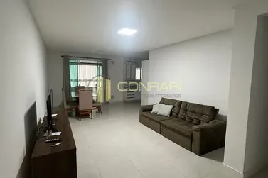 Apartamento para alugar - 130m&sup2; - Meia Praia