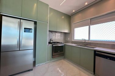 Apartamento &agrave; venda - Meia Praia