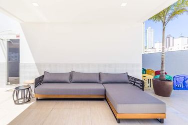 Apartamento para alugar - 130m&sup2; - Centro