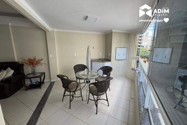 Apartamento para alugar - 87m&sup2; - Centro