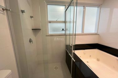 Apartamento &agrave; venda - Meia Praia