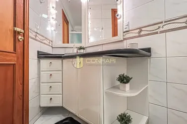 Apartamento &agrave; venda - 110m&sup2; - Meia Praia