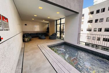 Apartamento &agrave; venda - 134m&sup2; - Meia Praia