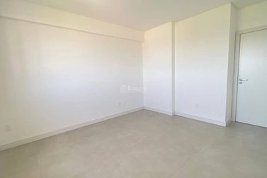 Apartamento &agrave; venda - Meia Praia