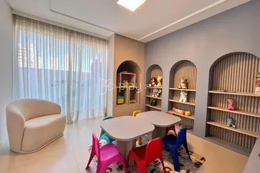 Apartamento &agrave; venda - 87m&sup2; - Meia Praia