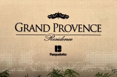 Apartamento &agrave; venda - 180m&sup2; - Meia Praia