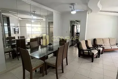 Apartamento &agrave; venda - 102m&sup2; - Meia Praia