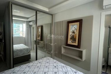 Apartamento &agrave; venda - Meia Praia