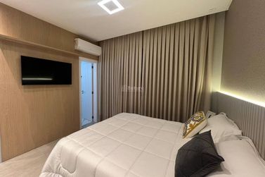 Apartamento &agrave; venda - Meia Praia