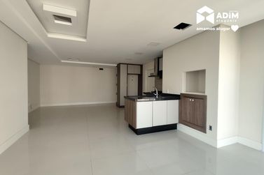Apartamento para alugar - 114m&sup2; - Centro