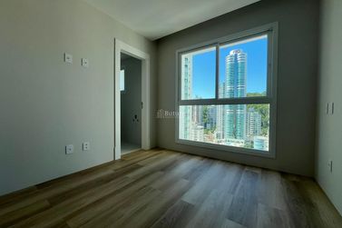 Apartamento &agrave; venda - 151m&sup2; - Pioneiros