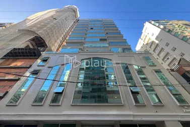 Apartamento &agrave; venda - 260m&sup2; - Meia Praia