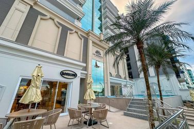Apartamento &agrave; venda - Meia Praia