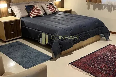 Apartamento &agrave; venda - 212m&sup2; - Meia Praia