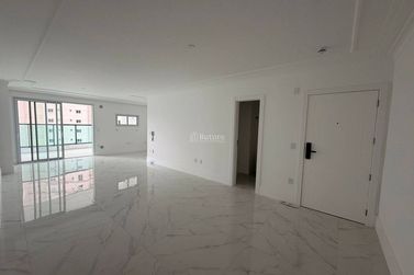 Apartamento &agrave; venda - Centro