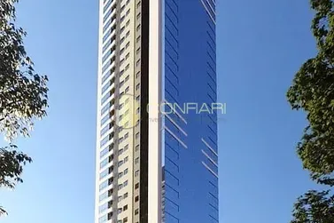 Apartamento &agrave; venda - 198m&sup2; - Meia Praia