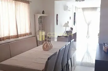 Apartamento &agrave; venda - 180m&sup2; - Meia Praia