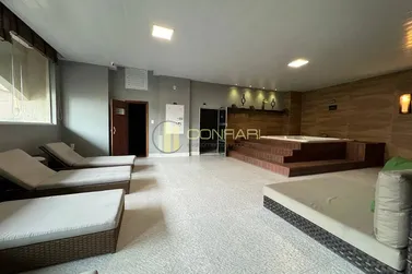 Apartamento &agrave; venda - 117m&sup2; - Meia Praia