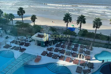 Apartamento &agrave; venda - 281m&sup2; - Meia Praia