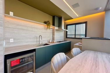 Apartamento &agrave; venda - 264m&sup2; - Meia Praia