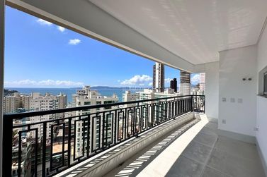 Apartamento &agrave; venda - 160m&sup2; - Centro