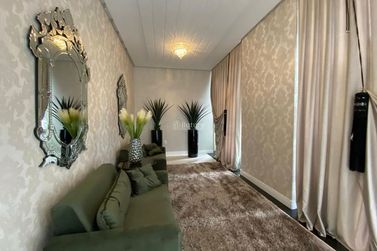 Apartamento &agrave; venda - 300m&sup2; - Meia Praia