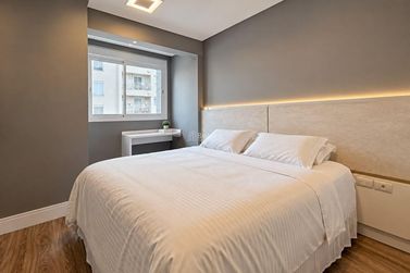 Apartamento &agrave; venda - 180m&sup2; - Centro