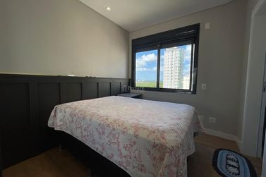 Apartamento &agrave; venda - 99m&sup2; - Meia Praia