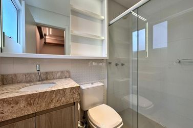 Apartamento &agrave; venda - 130m&sup2; - Meia Praia