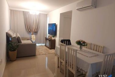 Apartamento &agrave; venda - Tabuleiro dos Oliveiras
