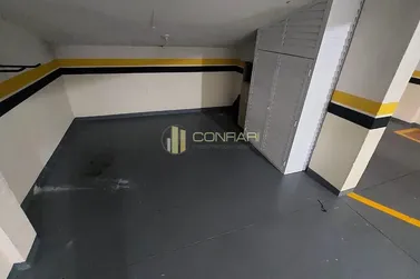 Apartamento para alugar - 70m&sup2; - meia praia