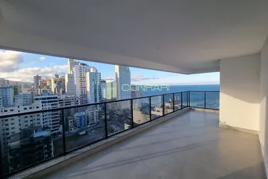 Apartamento &agrave; venda - 207m&sup2; - Meia Praia