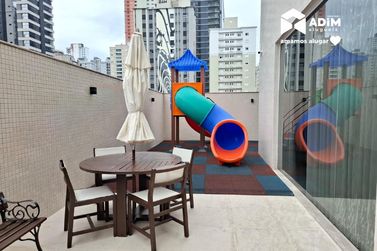 Apartamento para alugar - 127m&sup2; - Meia Praia