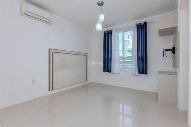 Apartamento &agrave; venda - 270m&sup2; - Meia Praia