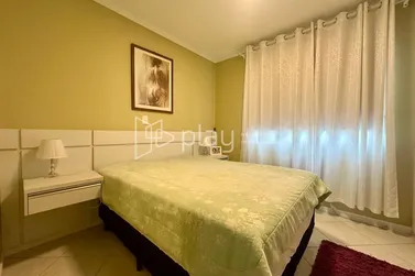 Apartamento &agrave; venda - 107m&sup2; - Meia Praia