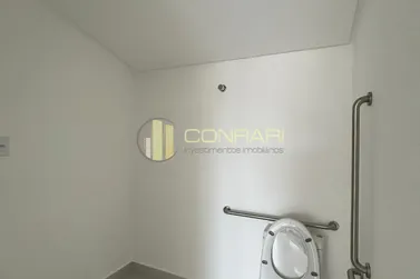 Sala Comercial para alugar - 64m&sup2; - Meia Praia