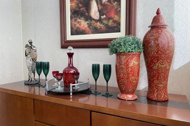 Apartamento &agrave; venda - 138m&sup2; - Centro