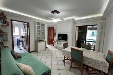 Apartamento &agrave; venda - 91m&sup2; - Centro