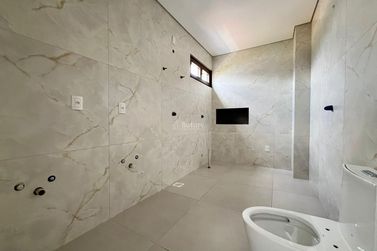 Casa &agrave; venda - 319m&sup2; - 