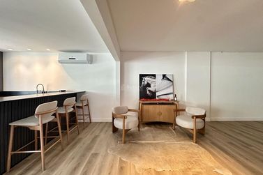 Apartamento &agrave; venda - 240m&sup2; - Meia Praia