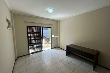 Apartamento para alugar - 150m&sup2; - Centro
